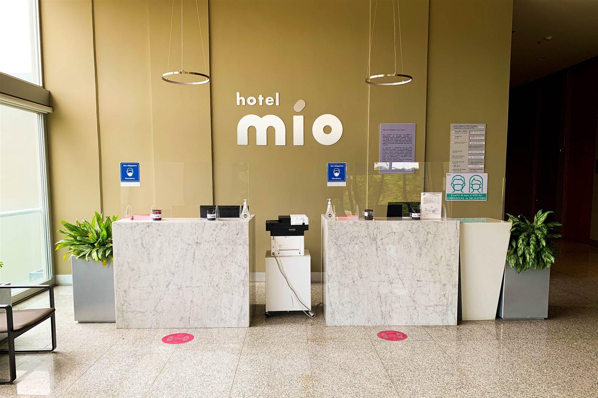 Hotel Mio Vallarta Unique & Different- Adults Only ปูแอร์โตบาญาร์ตา ภายนอก รูปภาพ